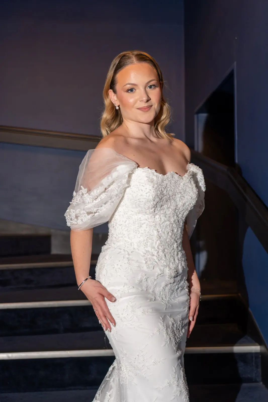 Mariée en robe de dentelle